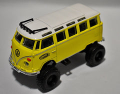 Maisto:  1960's Volkswagen 4x4 Samba Bus