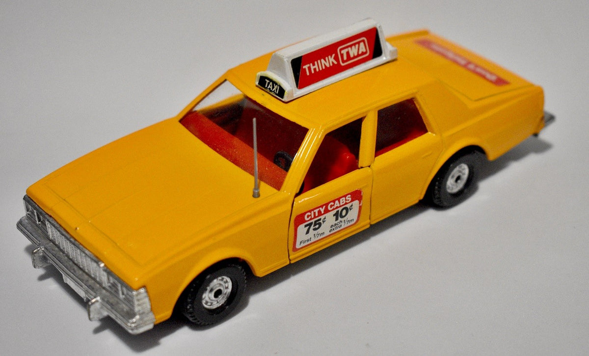 Corgi - Chevrolet Caprice Taxi Cab - with TWA Ad