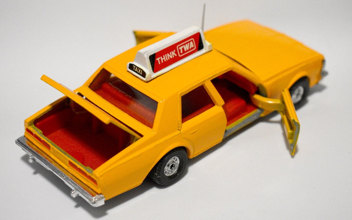 Corgi - Chevrolet Caprice Taxi Cab - with TWA Ad