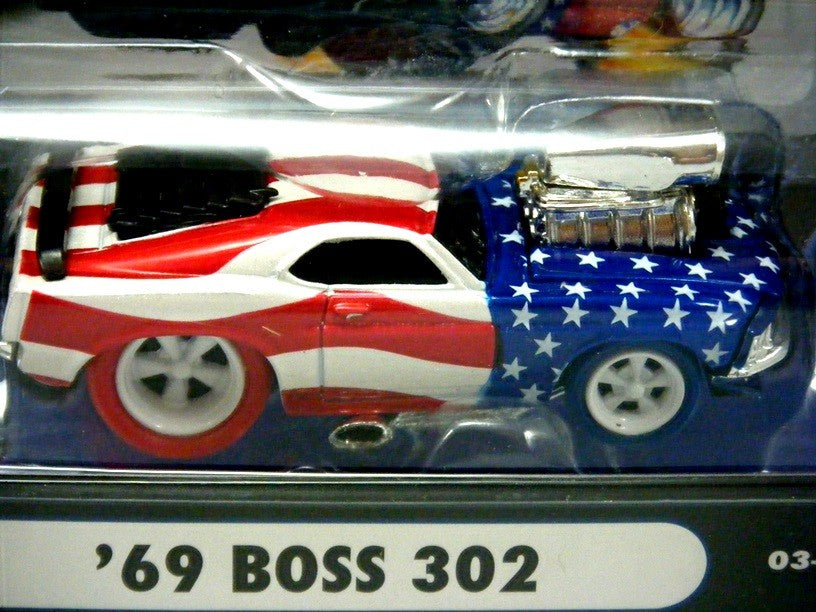 Muscle Machines Stars and Stripes Chase Car - 1966 Ford Mustang Fastback