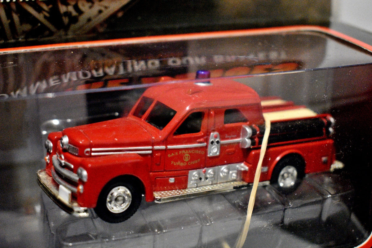 Corgi (90012) 1951 Seagrave 70th Anniversary Pumper - San Francisco, CA Fire Department