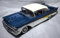 Sun Star - 1958 Ford Fairlane (1 of 999)