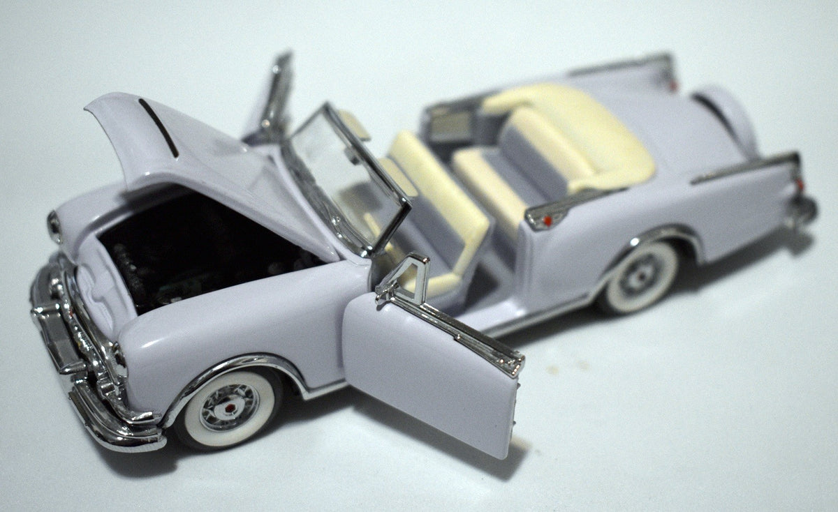 The Franklin Mint - 1953 Packard Carribean Convertible