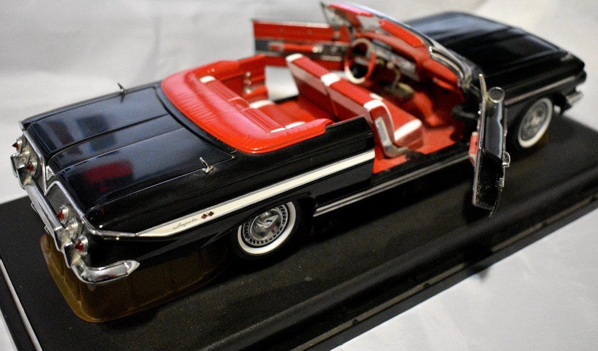 Sun Star - 1961 Chevrolet Impala SS 409 Convertible