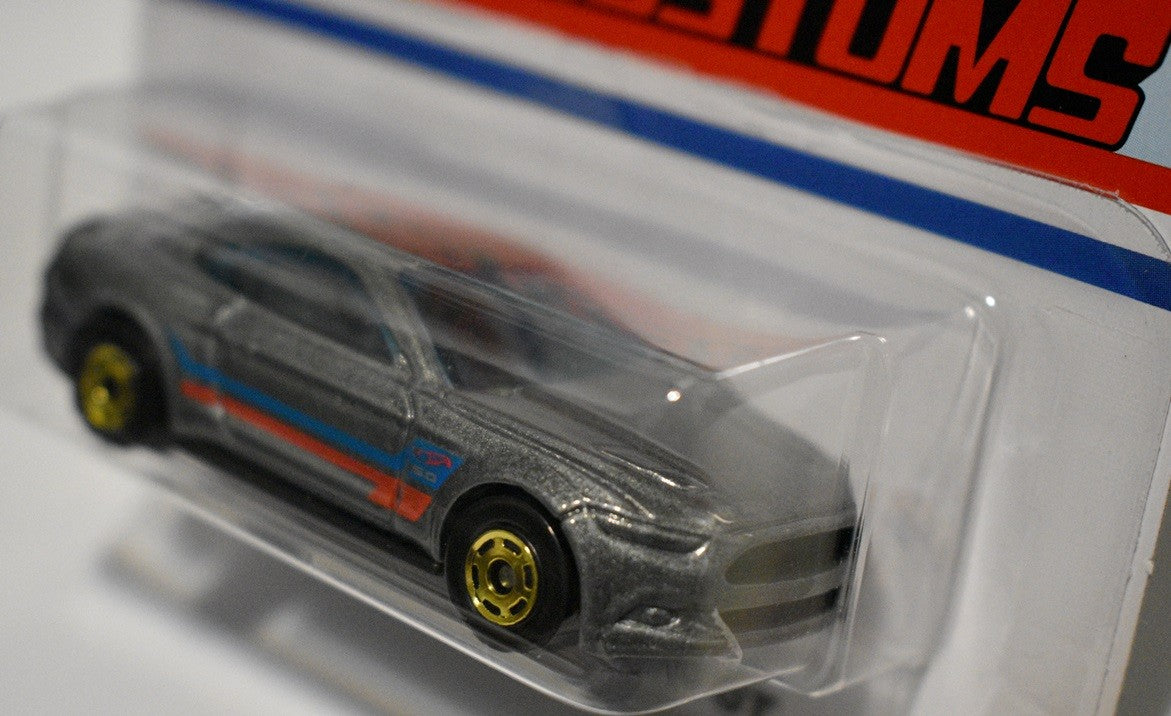 Hot Wheels Flying Customs - 2015 Ford Mustang GT