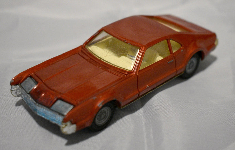 Corgi (275-A-1) - Oldsmobile Toronado
