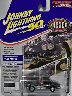 Johnny Lightning Muscle Cars USA - MCACN - 1958 Chevrolet Corvette