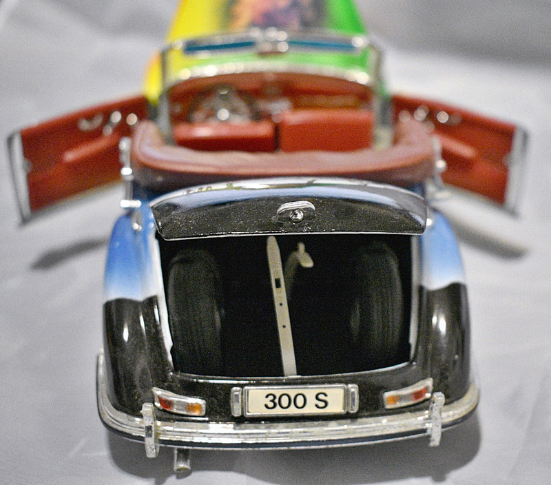 Maisto - 1955 Mercedes-Benz 300S "Fantasy"