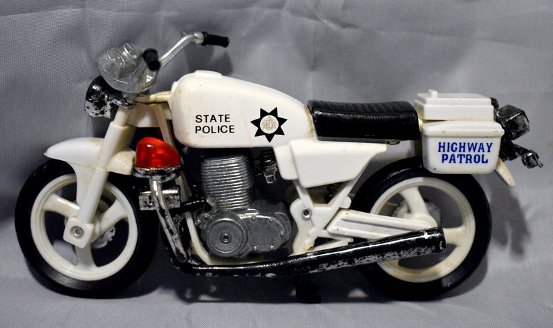 Road Champs - Yamaha State Police Highway Patrol Motorcycle
