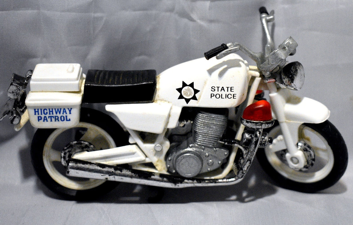Road Champs - Yamaha State Police Highway Patrol Motorcycle