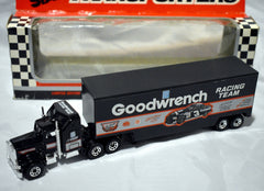Matchbox Super Stars Dale Earnhardt Transporter