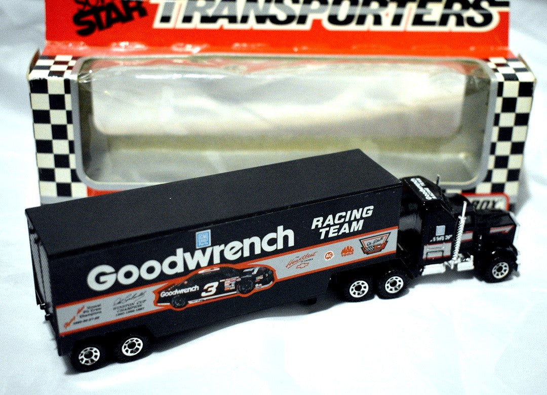 Matchbox Super Stars Dale Earnhardt Transporter
