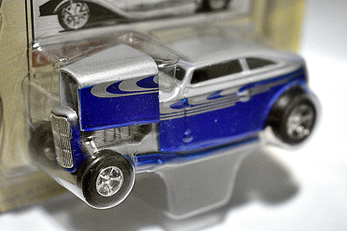 Racing Champions Classified Classics Series  -  1932 Ford Speedback Hot Rod