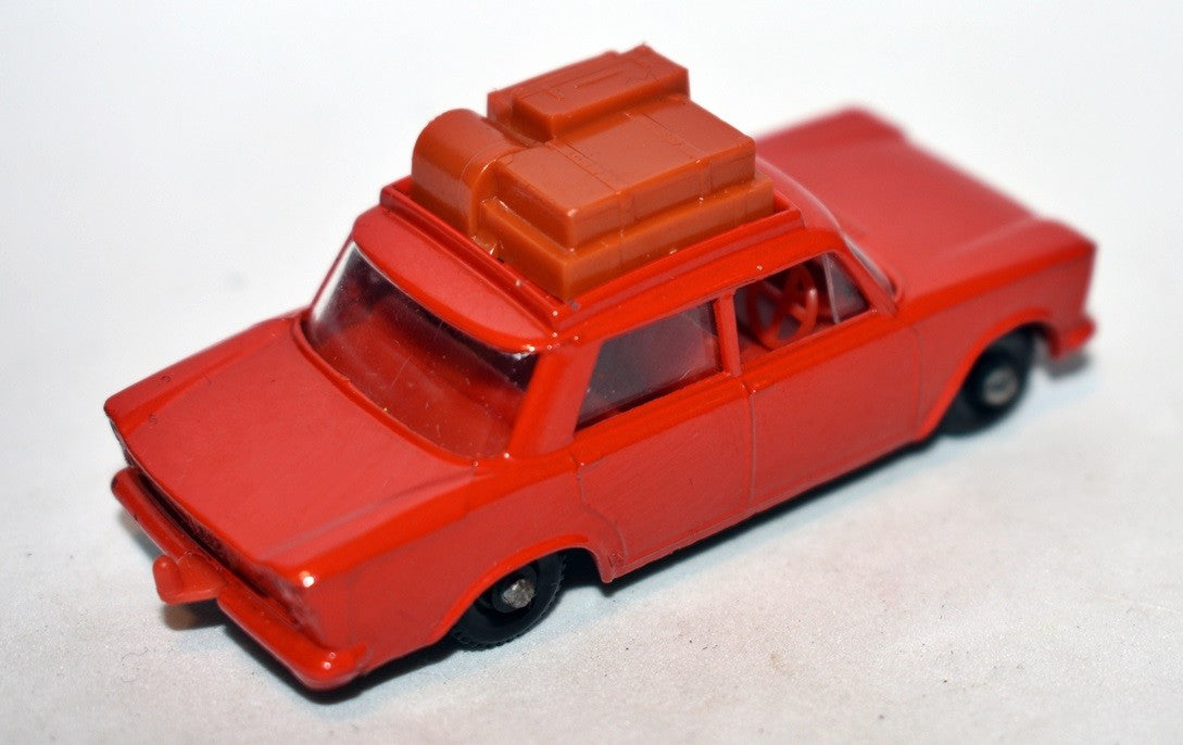Matchbox Regular Wheels - (56-B-3) Fiat 1500 Sedan