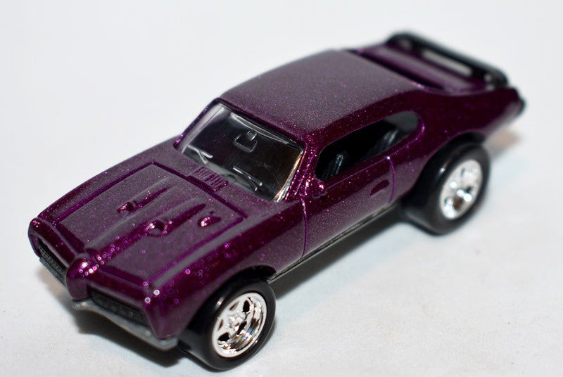 Johnny Lighting Speed Rebels 1969 Pontiac GTO Judge - The Spoiler 