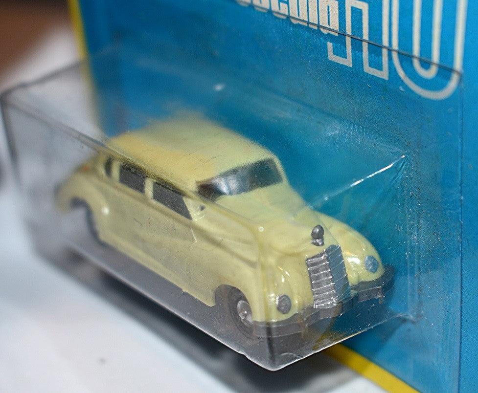 EKO - Mercedes-Benz  300 Sedan