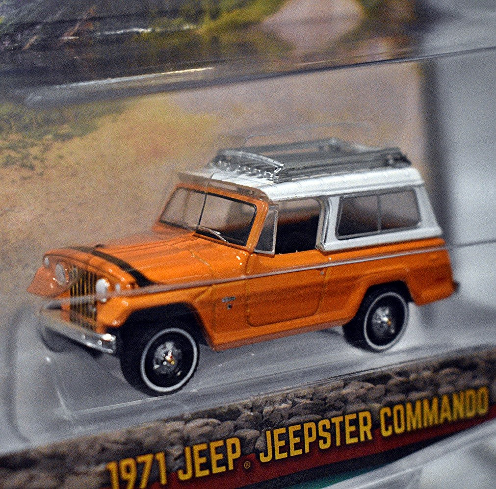 Greenlight - All Terrain -  1971 Jeep Jeepster Commando