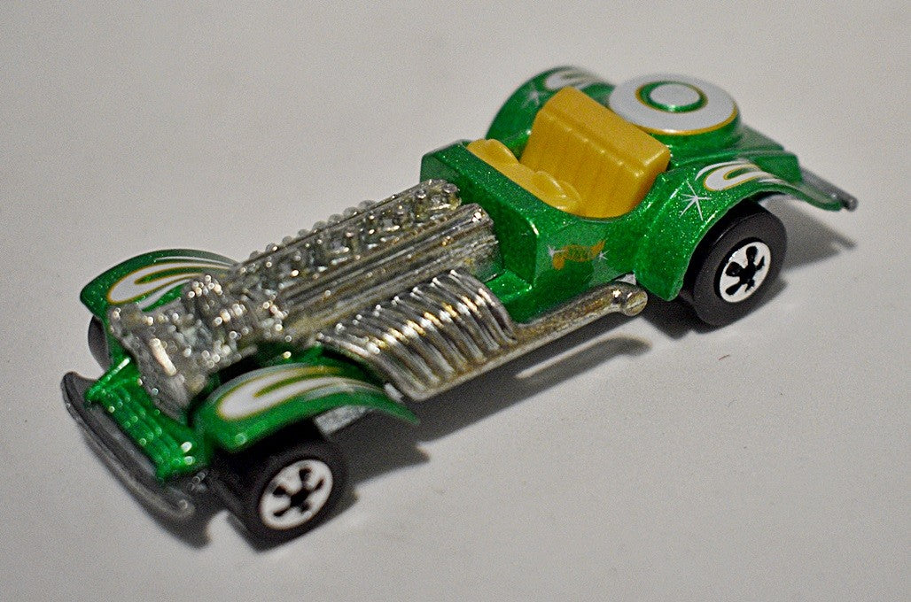 Hot Wheels Holiday Hot Rods - Sweet 16 Custom Roadster