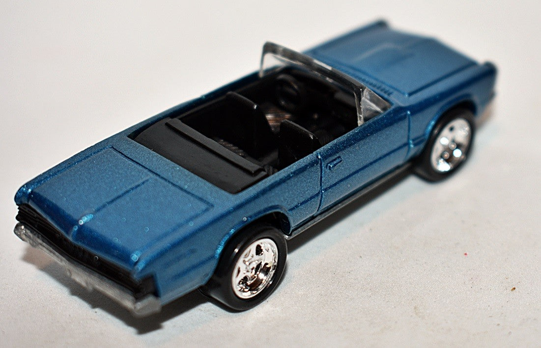 Johnny Lightning Speed Rebels - Goat Buster - 1965 Pontiac GTO Convertible