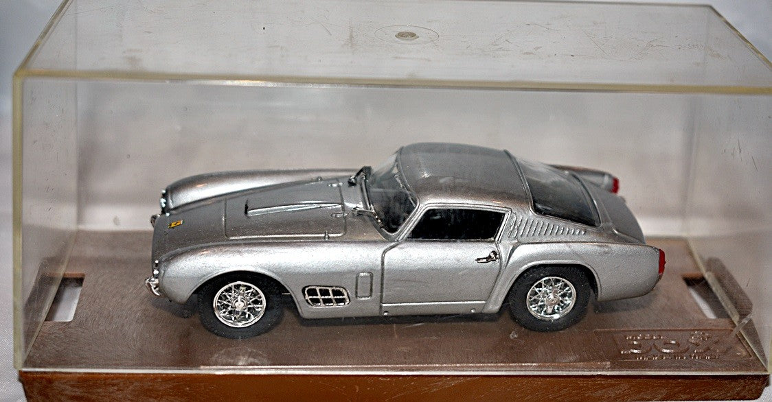 Box Model - 1956 Ferrari 250 GT