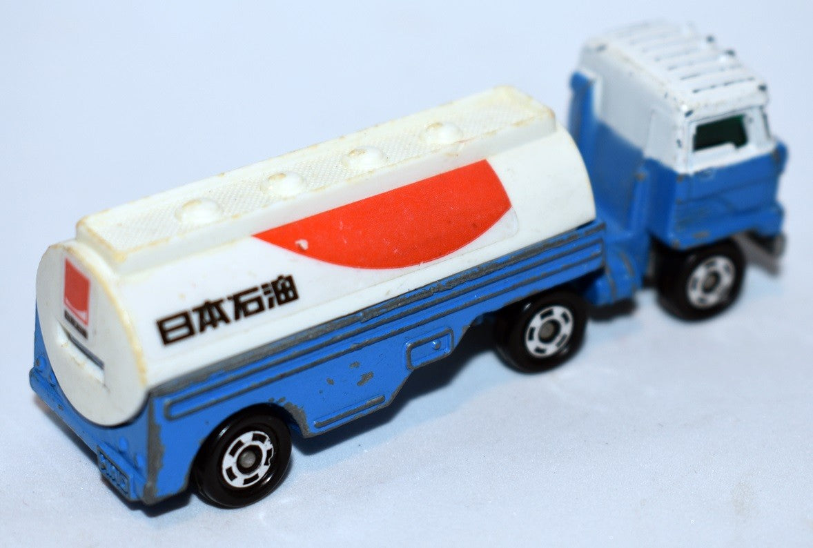 Tomica - Hino Semi Cab with Tanker Trailer