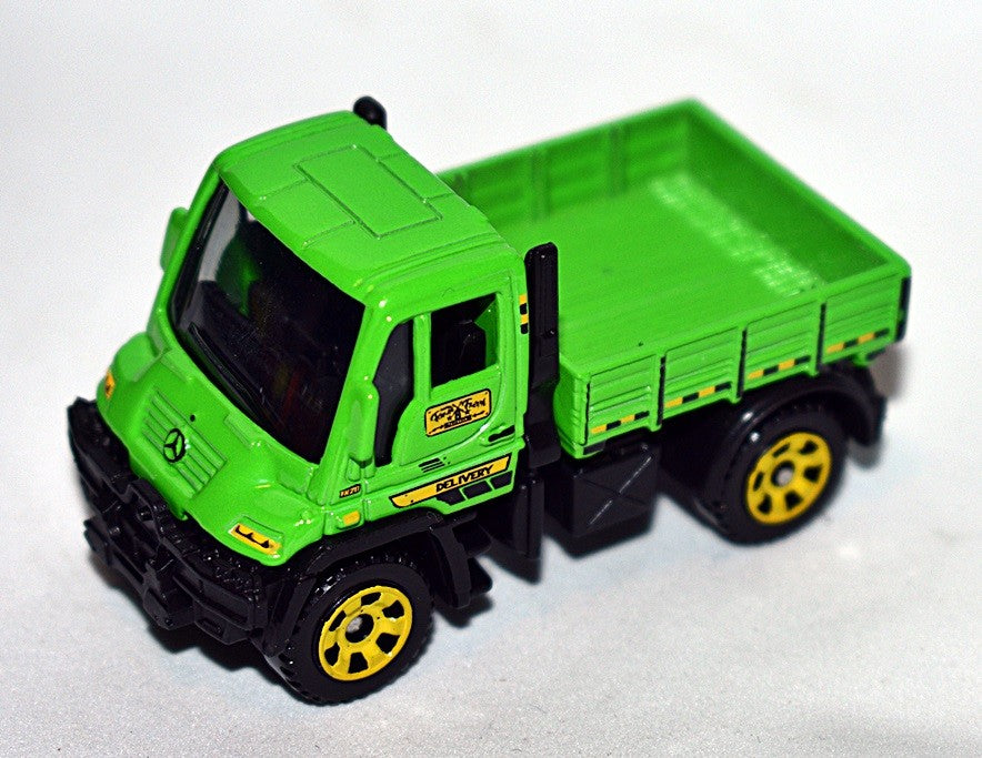 Matchbox Mercedes-Benz Unimog U300