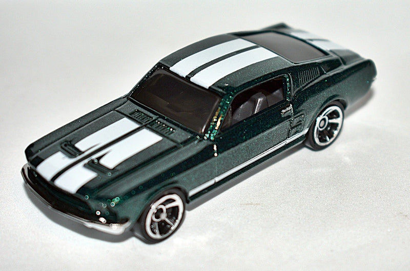 Hot Wheels - Fast & Furious - 1967 Ford Mustang Fastback