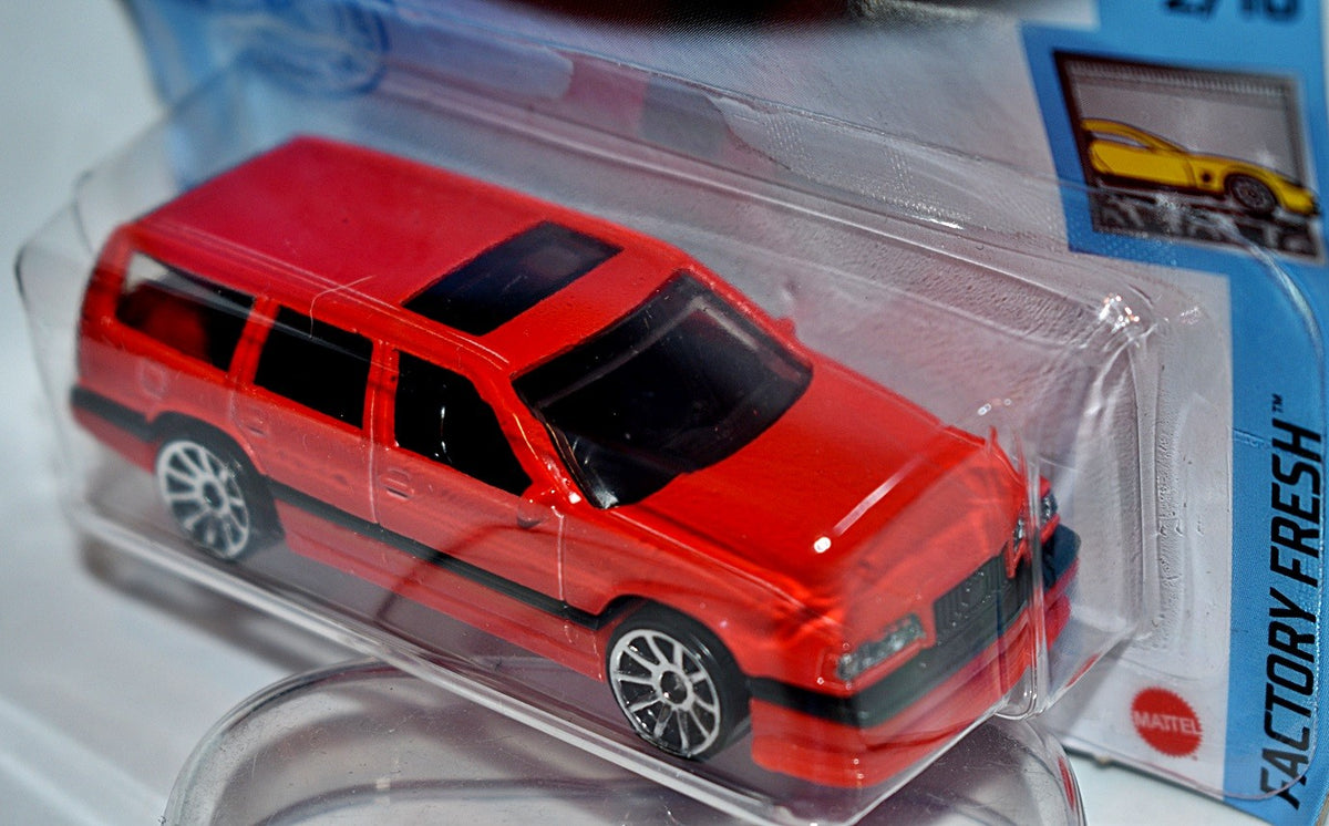 Hot Wheels - Volvo 850 Estate