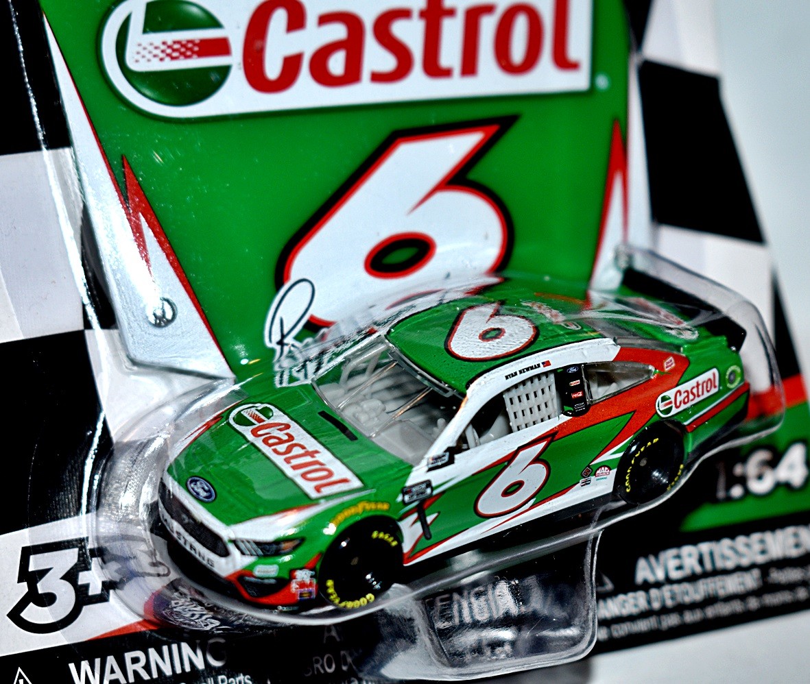 NASCAR Authentics - Ryan Newman Castrol Ford Mustang Stock Car
