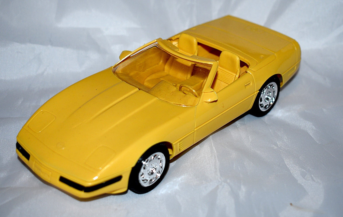 AMT Dealer Promo - 1995 Chevrolet Corvette Convertible