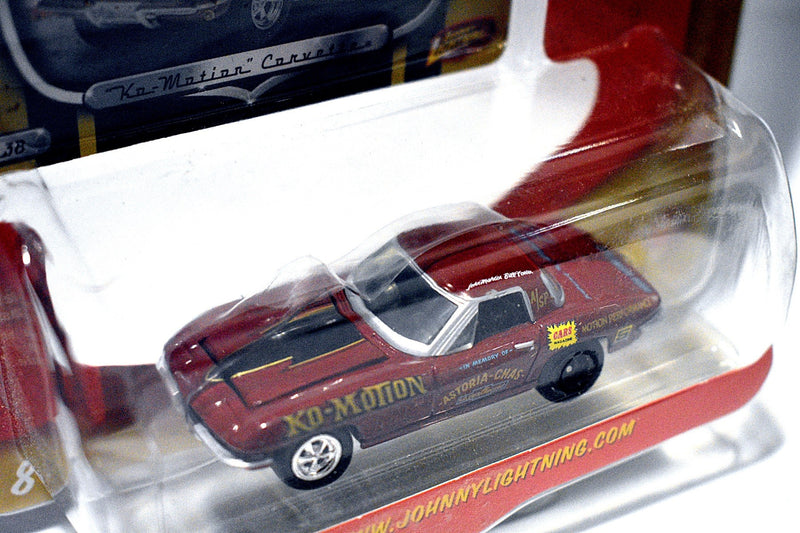 Johnny Lightning Classic Gold - Motion Performance Chevrolet Corvette 427 Convertible
