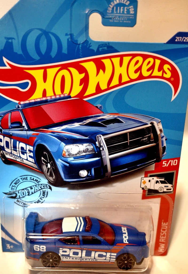 Hot Wheels  Dodge Charger Police Interceptor