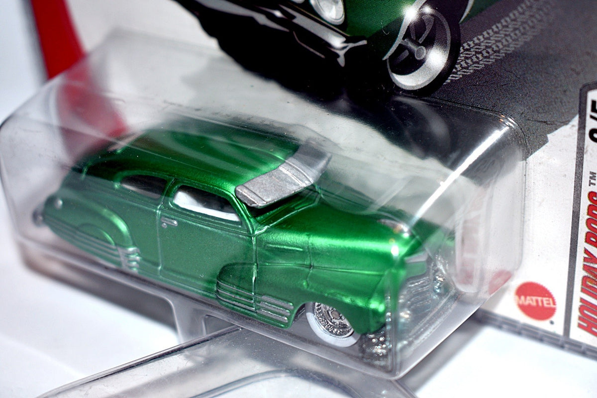 Hot Wheels 2005 Holiday Rods - 1947 Chevrolet Fleetline Lowrider