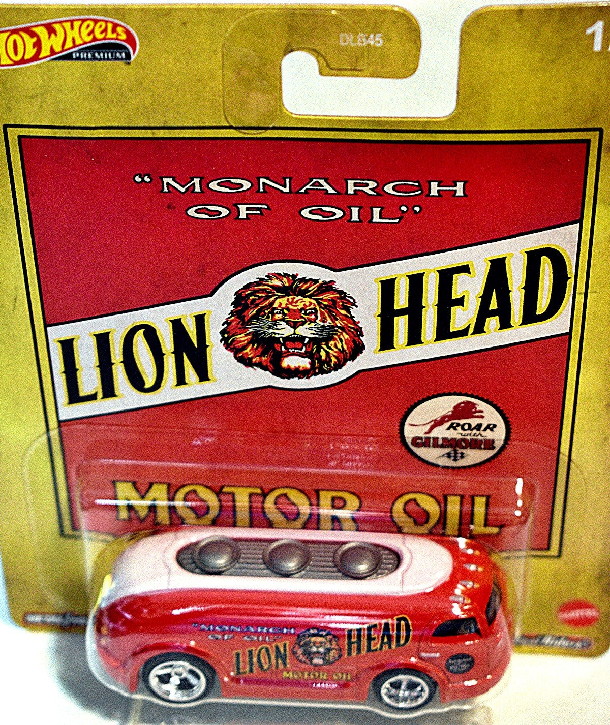 Hot Wheels Premium - Haulin' Gas - 1937 lions Head Motor Oil Fuel Tanker