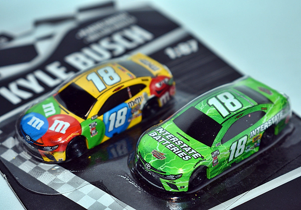 Lionel NASCAR Authentics: Kyle Busch HO Scale M&M's and Interstate Toyota Camry Stock Car Set