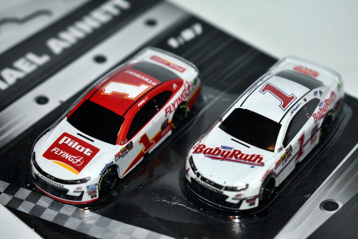 Lionel NASCAR Authentics - HO Scale Michael Annett Baby Ruth & Pilot Chevrolet Camaro set