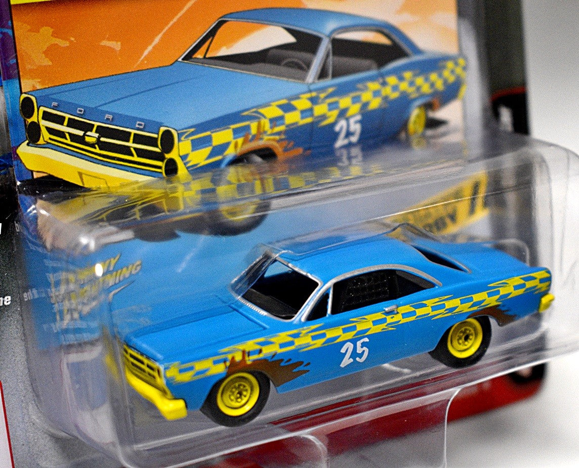 Johnny Lightning Street Freaks - Demolition Derby - 1967 Ford Fairlane Stock Car