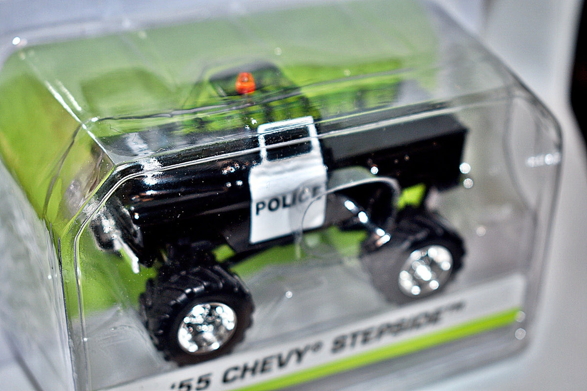Jada - Just Trucks - 1955 Chevrolet  Police 4x4 Pickup Truck