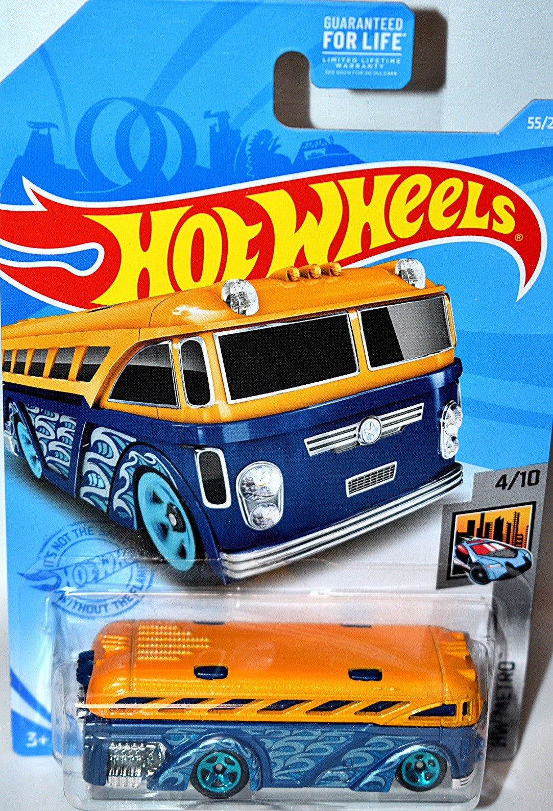 Hot Wheels Surfin School Bus