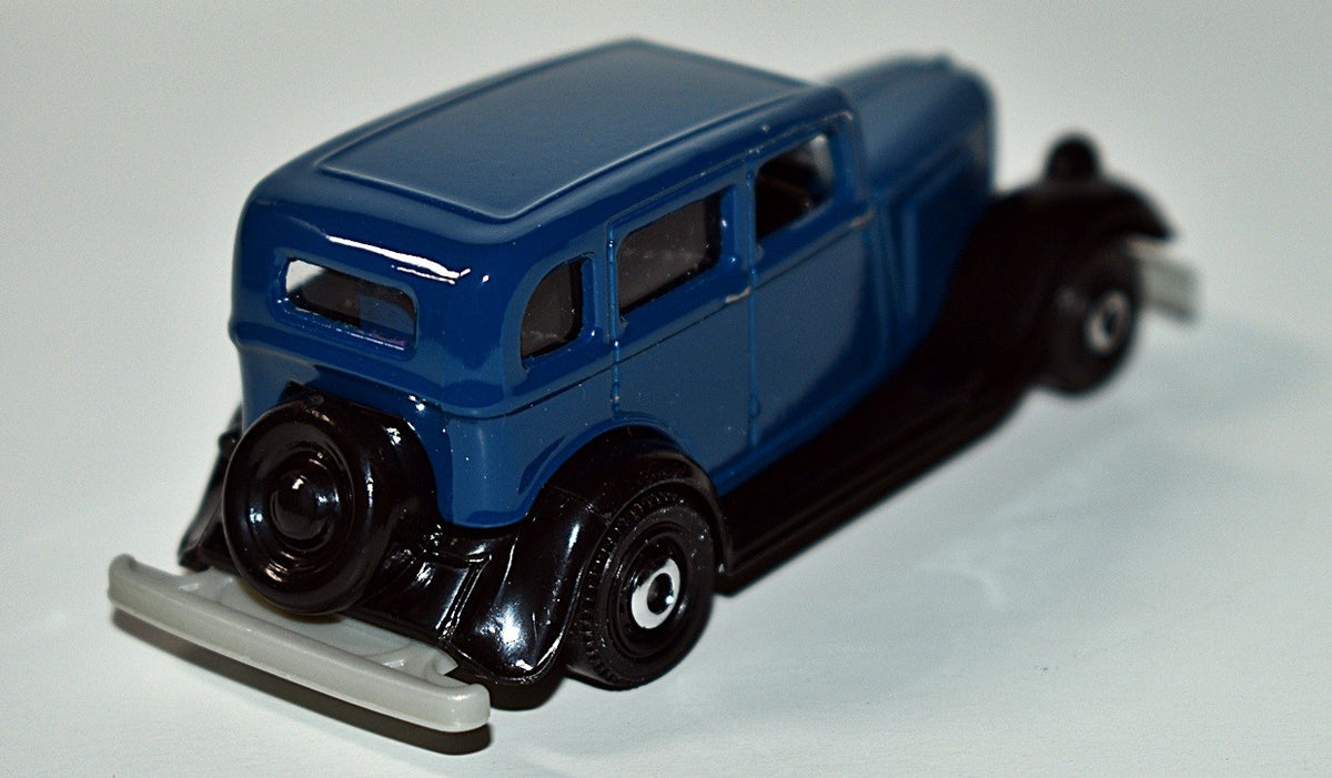 Matchbox 1933 Plymouth Sedan