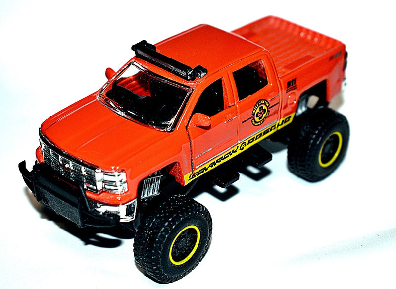 Maisto Adventure Wheels - Chevrolet Silverado Z71 Canyon Rescue 4x4 Pickup Truck
