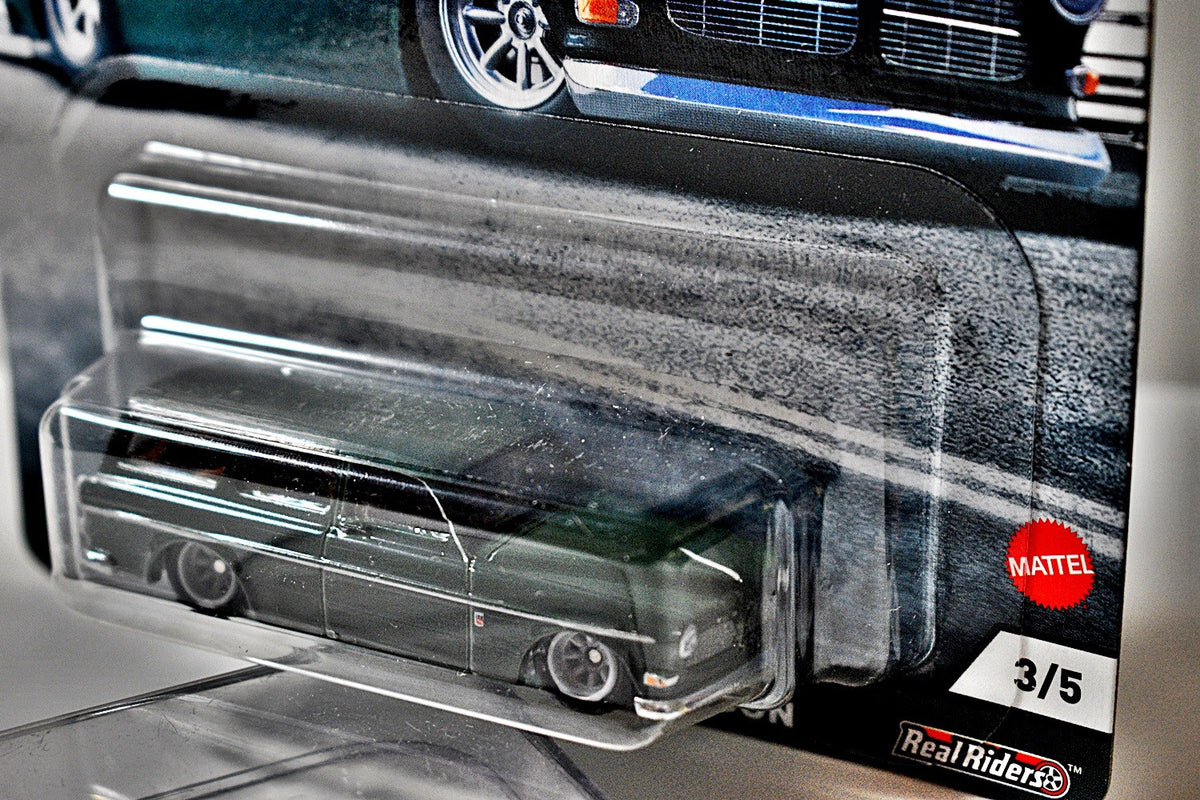 Hot Wheels - Premium - Fast Wagons - Volvo P220 Amazon Wagon