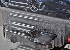 Hot Wheels Premium  Audi RS6 Avant Station Wagon