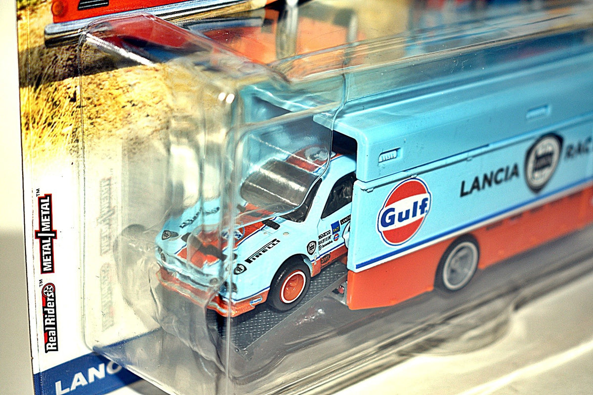 Hot Wheels Car Culture - Team Transport - Gulf Racing Lancia 037 Rallye & Euro Transporter Team