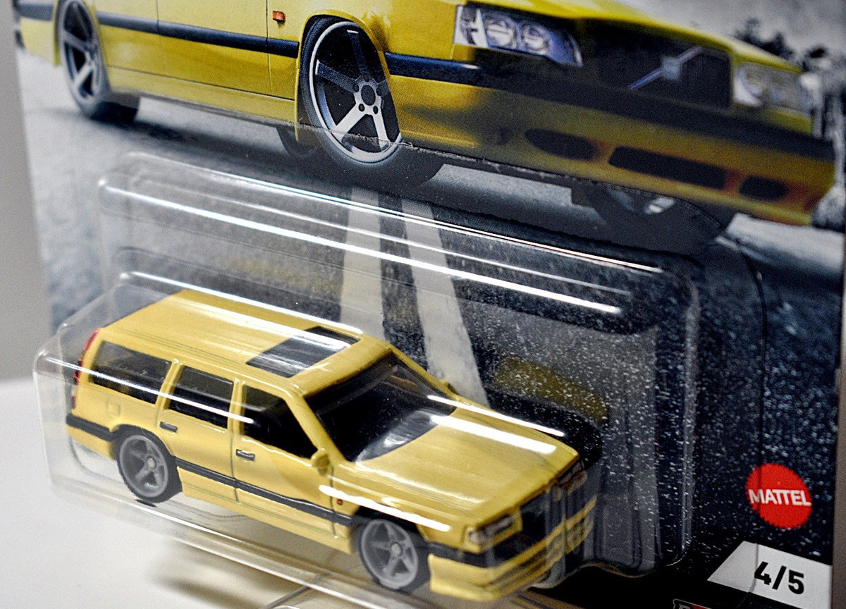 Hot Wheels - Premium - Fast Wagons - Volvo 740 Station Wagon