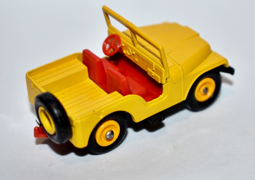 Matchbox Regular Wheels (72B-1) - Standard Jeep