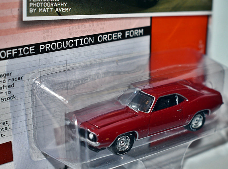 Johnny Lightning Muscle Cars USA - 1969 Chevrolet Camaro RS/Z28 COPO