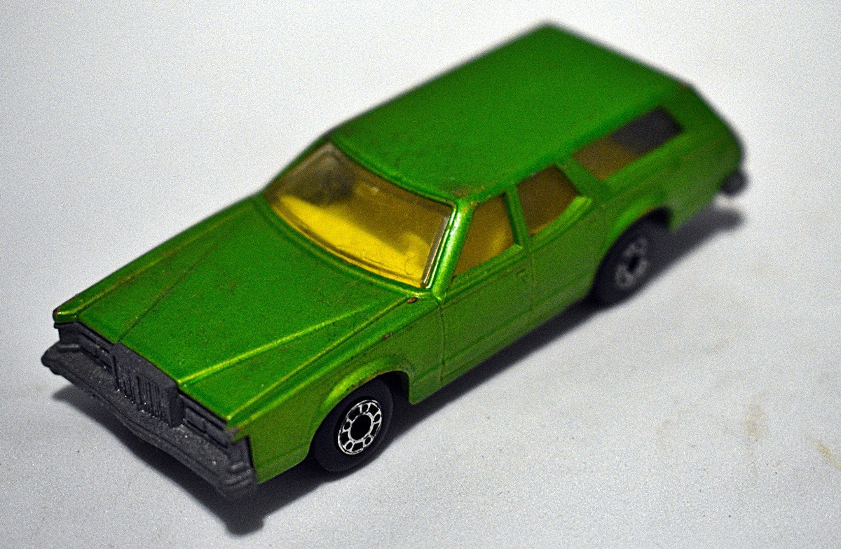 Matchbox - Mercury Cougar Villager Station Wagon