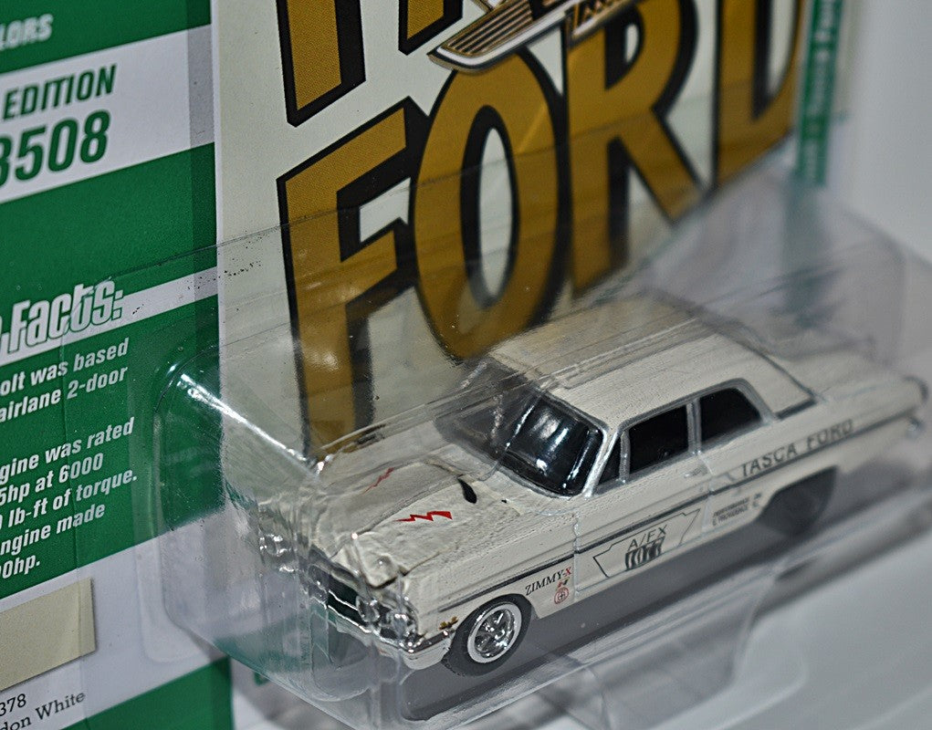 Johnny Lightning  Muscle Car USA - TASCA Ford Ford Fairlane Thunderbolt