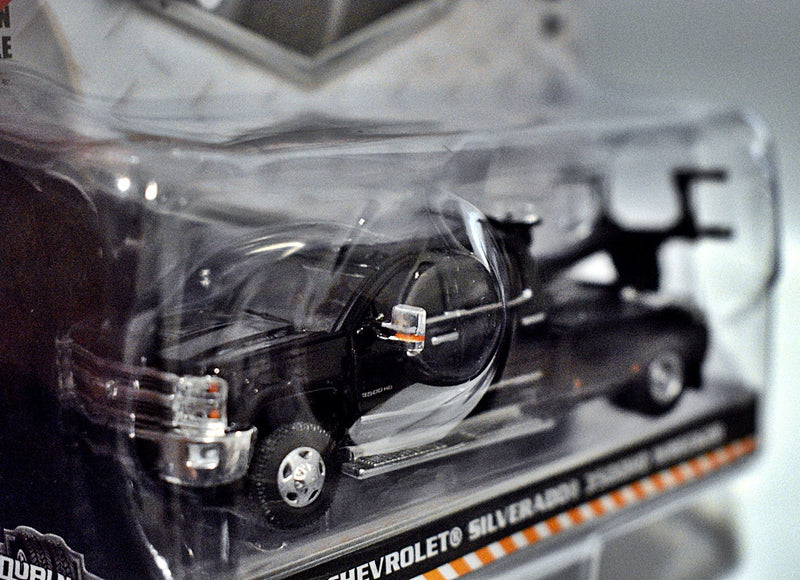 Greenlight Dually Drivers - Chevrolet Silverado 3500HD Tow Truck